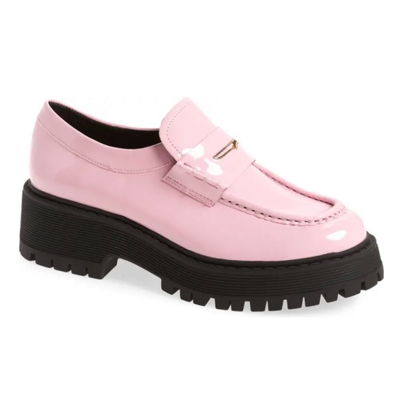 Steve Madden Pink Patent Malvern Loafer 